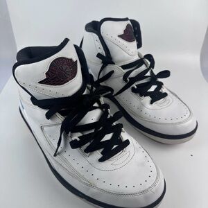 Nike Air Jordan 2 Retro Mid Chicago Men's Size 11